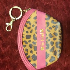 Simply Southern wallet w zipper and keychain